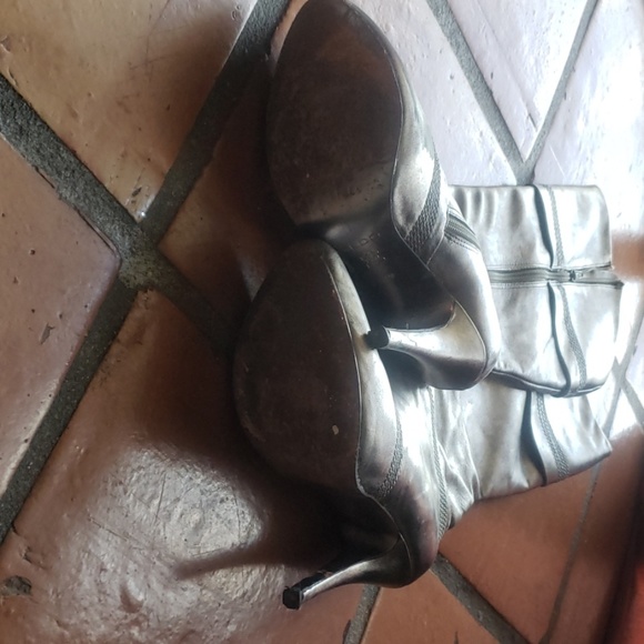 Aldo Pewter/silver to the knee boots - Picture 3 of 6